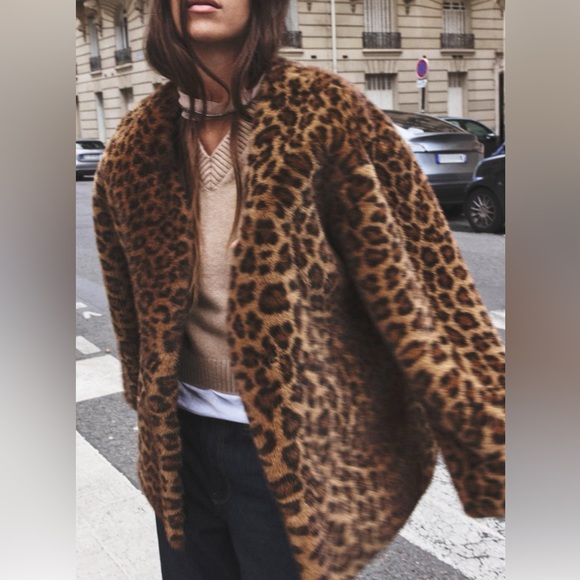 Zara faux fur animal print ( leopard) coat NWT - Picture 2 of 7